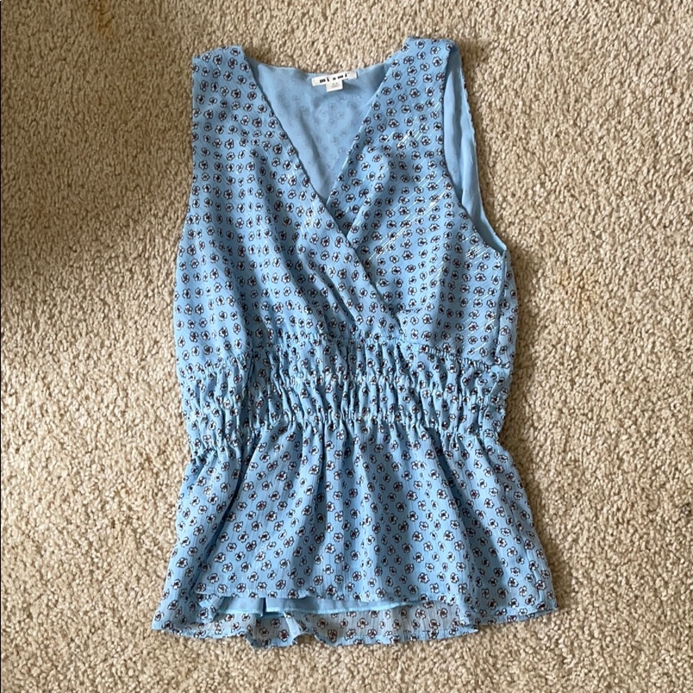 Floral and shine top